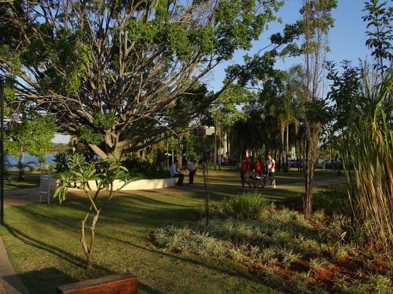 Flat - Esplanada Dos Ministerios - Centro De Brasilia Hotel Eksteriør billede